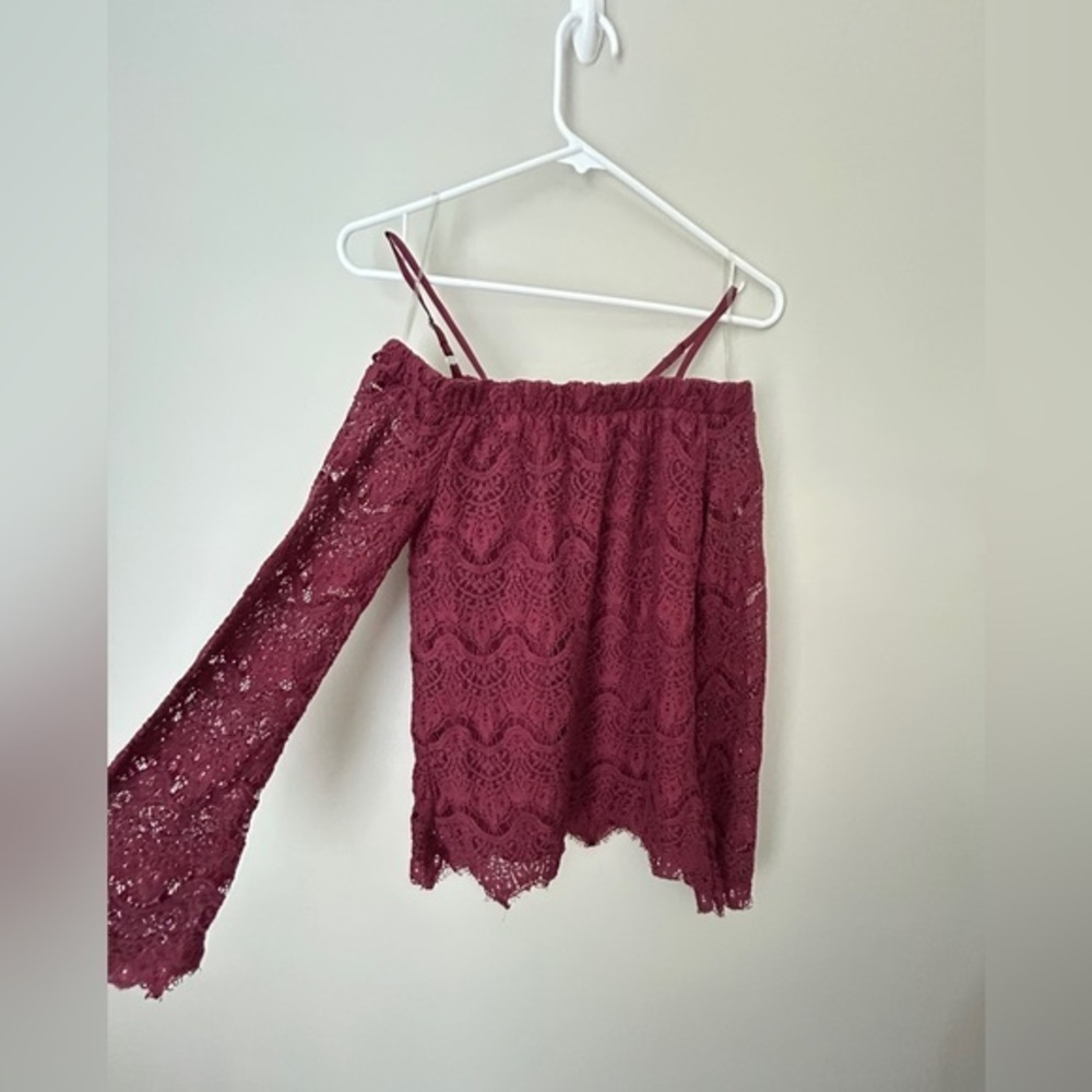 No Boundaries Burgundy Lace‎ Off-Shoulder Top
